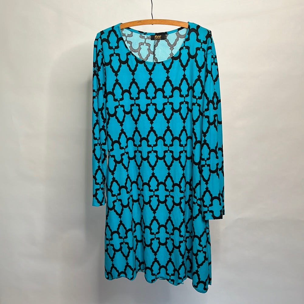 Knee length, tunic, long sleeve dress